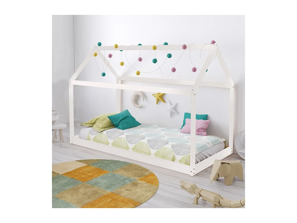 Lit cabane PANDA 90x190 + 1 sommier + matelas IRIS / Blanc