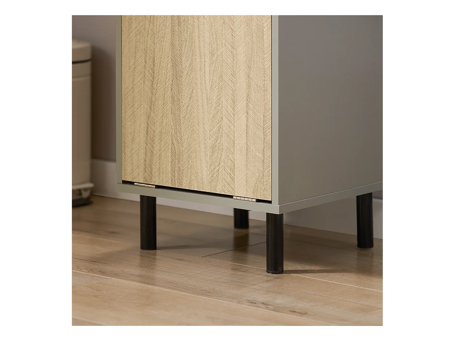 SoBuy Badkamerkast, waskast, wasmand, badkameronderkast met 1 wasmand op pootjes, hout en grijze kleur, 31,5 x 30 x 86 cm, BZR132-NG