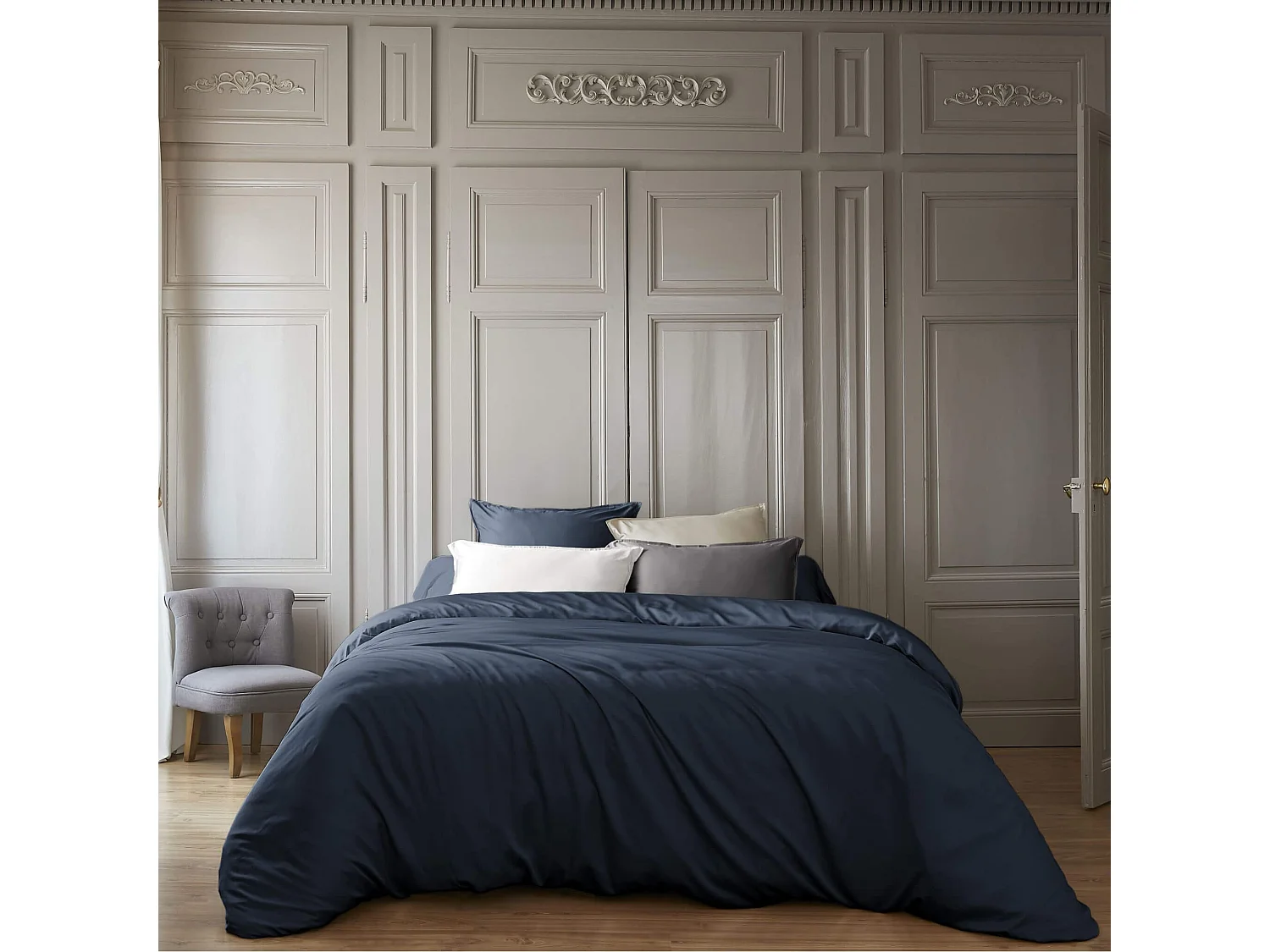 Parure de lit en bambou uni 240x220 bleu marine