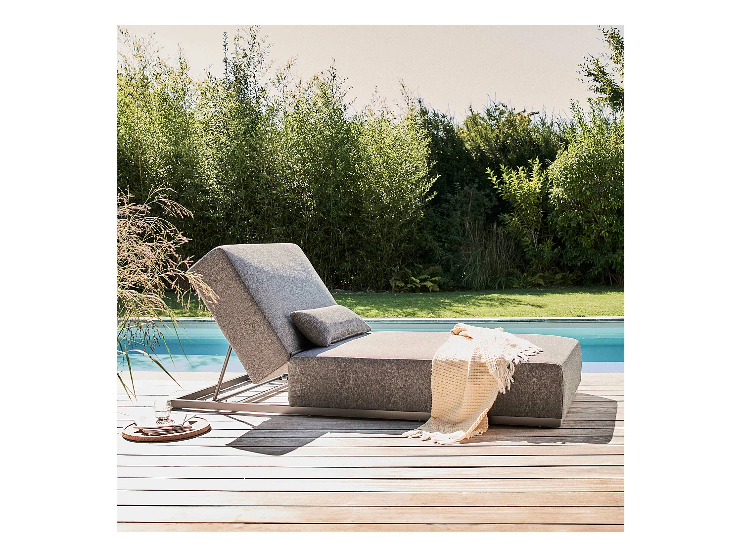 Bain de soleil avec coussin inclinable 5 positions gris - Havana