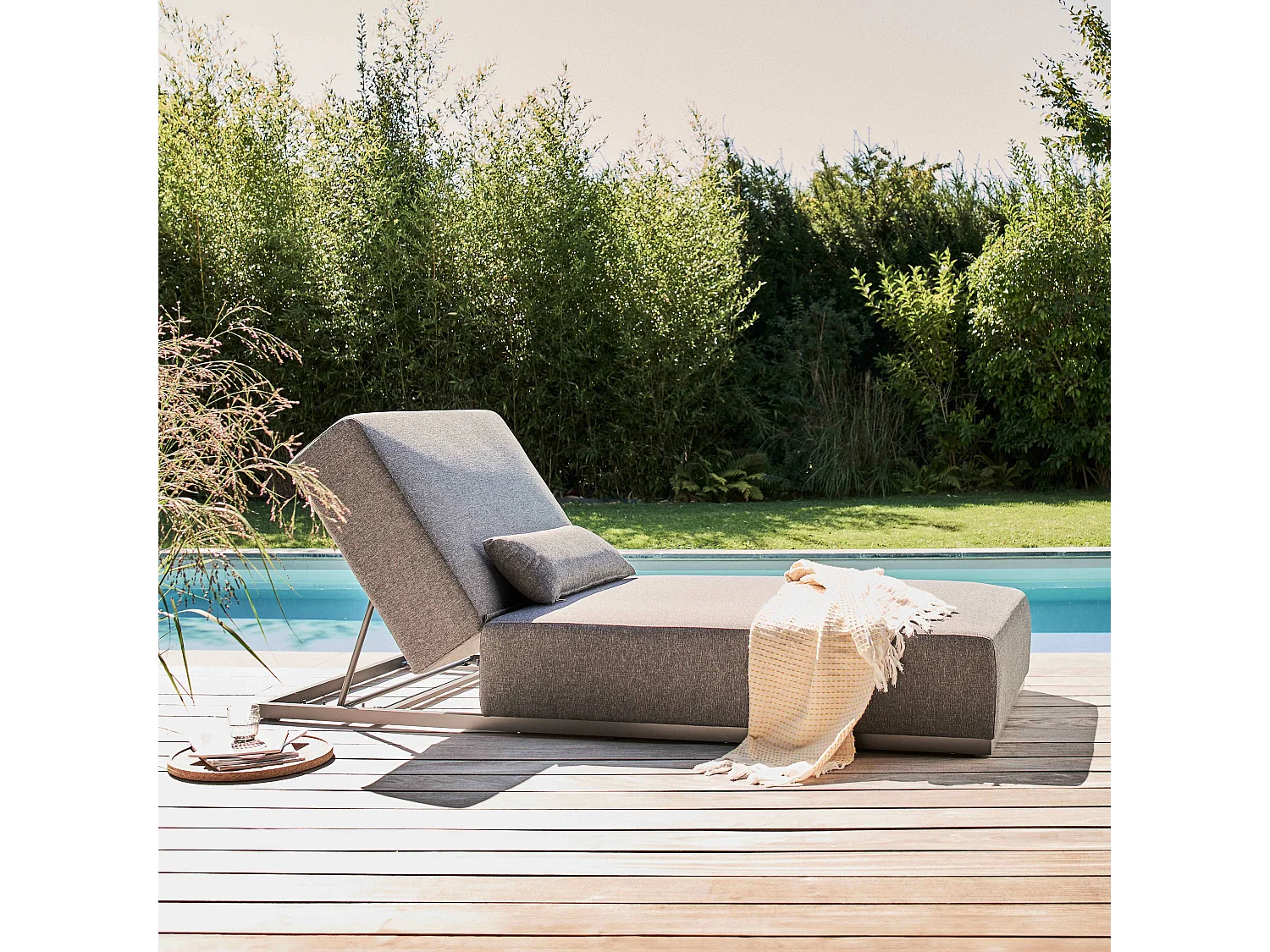 Bain de soleil avec coussin inclinable 5 positions gris - Havana