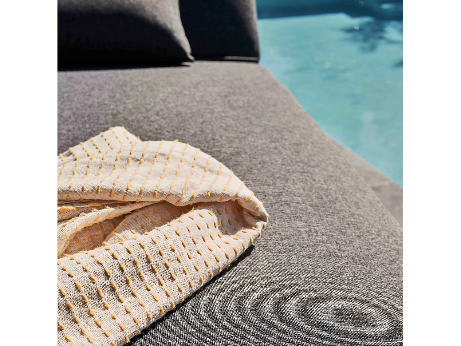 Bain de soleil avec coussin inclinable 5 positions gris - Havana