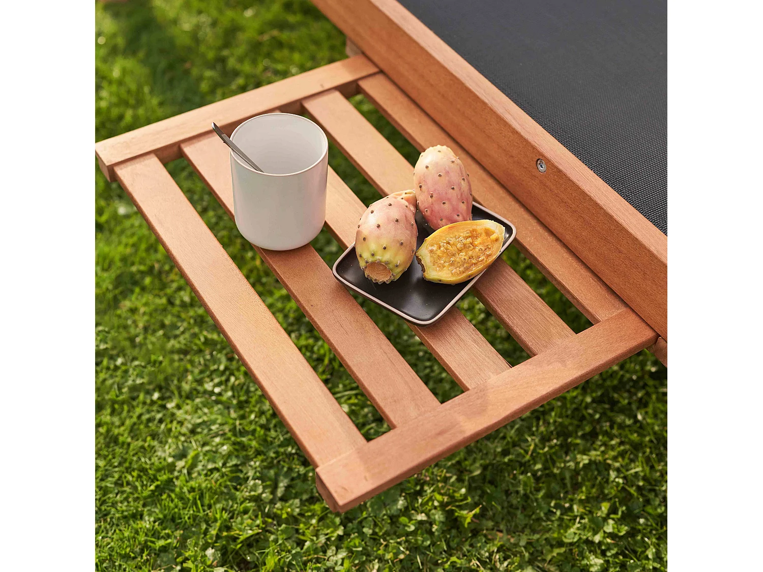 Lot de 2 bains de soleil avec coussin et tablette en bois noir - Calgary