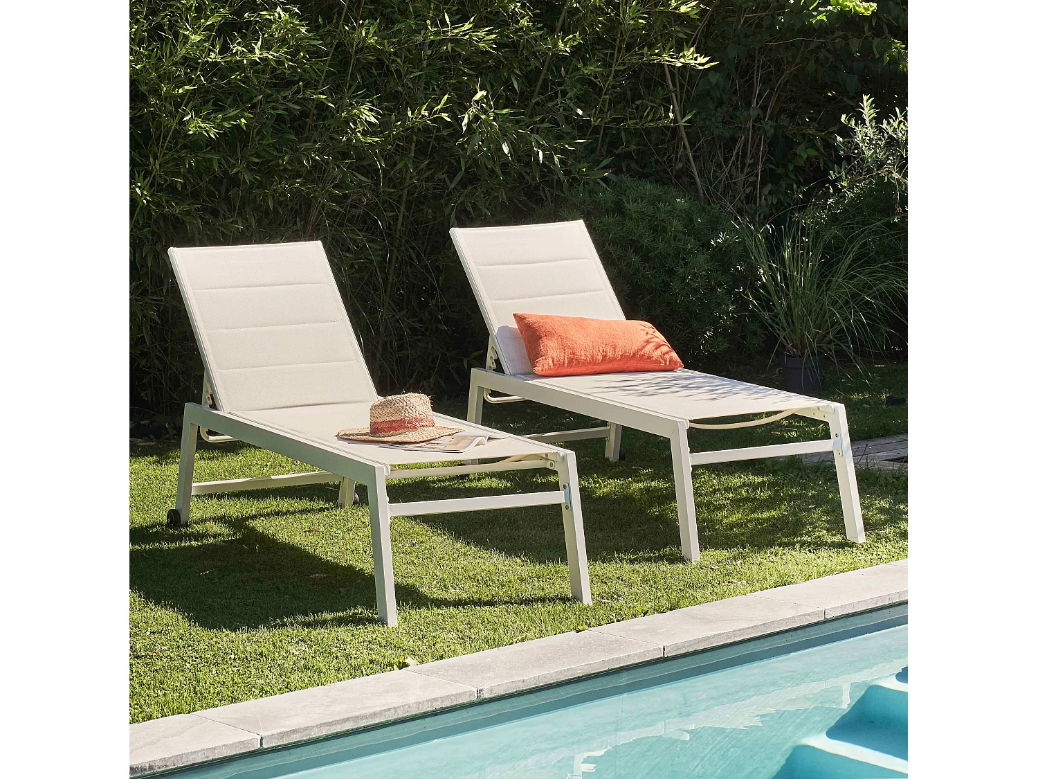 Lot de 2 bains de soleil en aluminium blanc - Nouméa