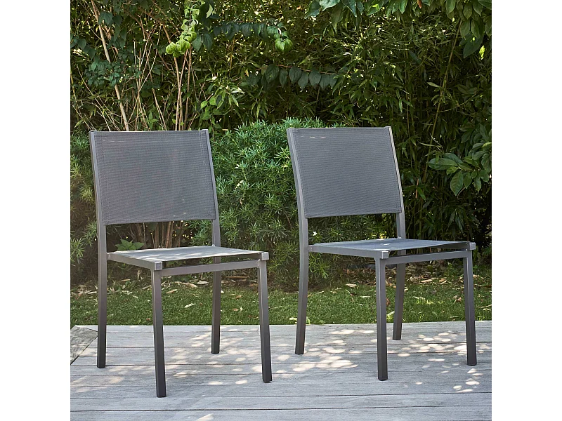 Set van 2 grijze en textilène tuinstoelen