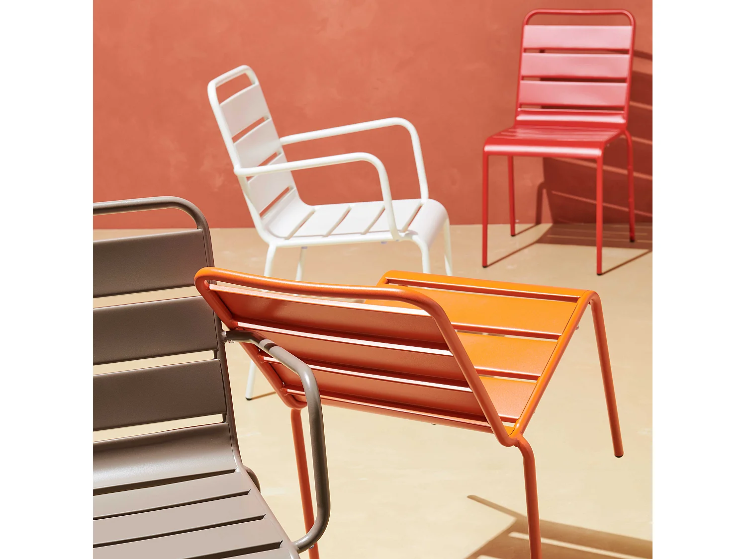 Chaise de jardin en métal orange - Palavas