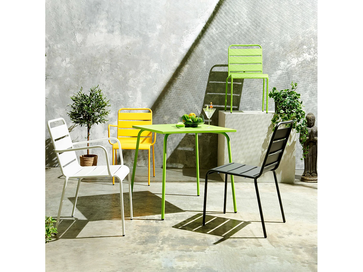 Chaise de jardin en métal vert - Palavas