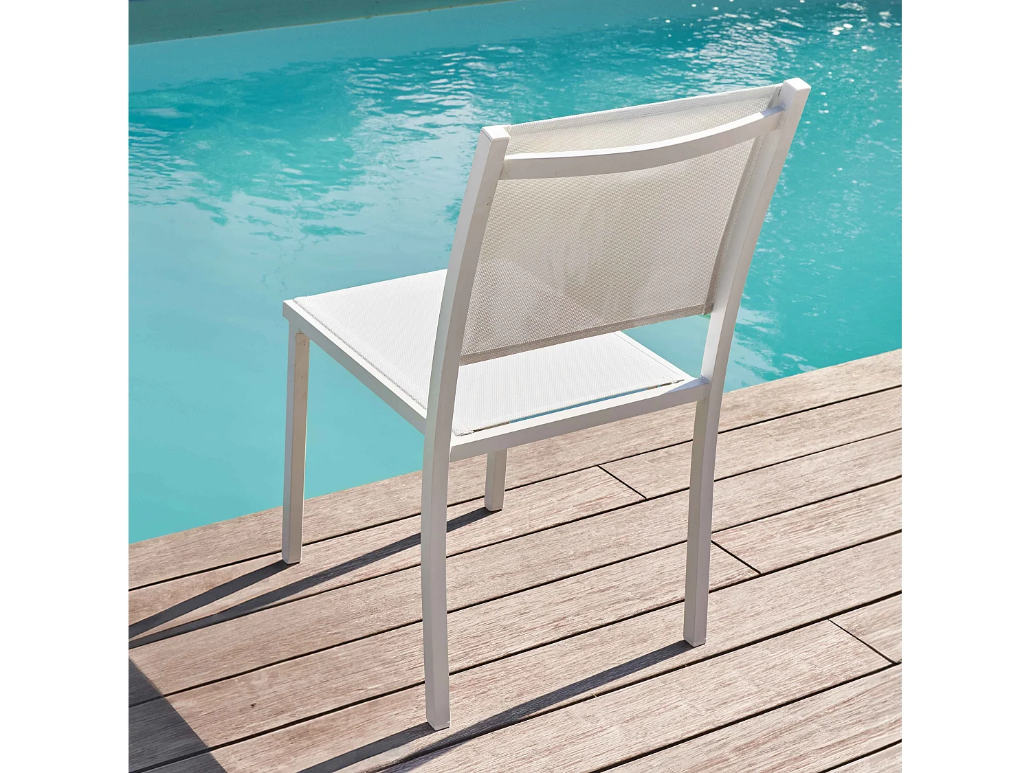 Chaise de jardin aluminium et textilène blanc
