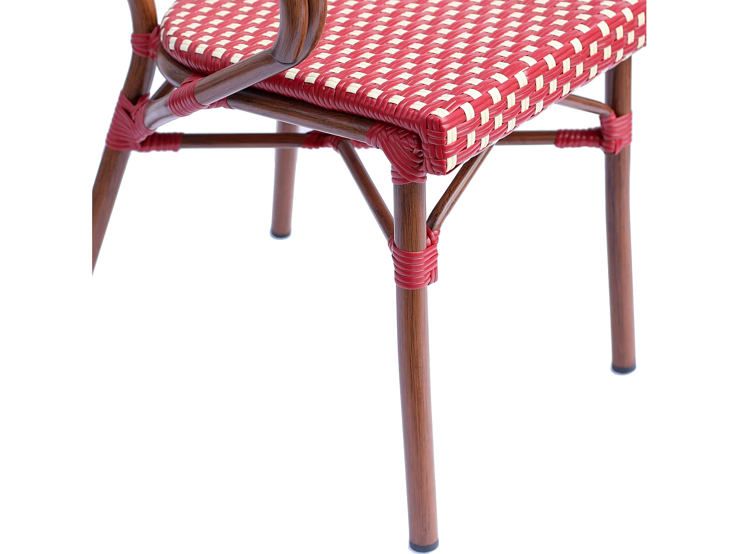 Fauteuil de terrasse bistrot parisien en aluminium rouge