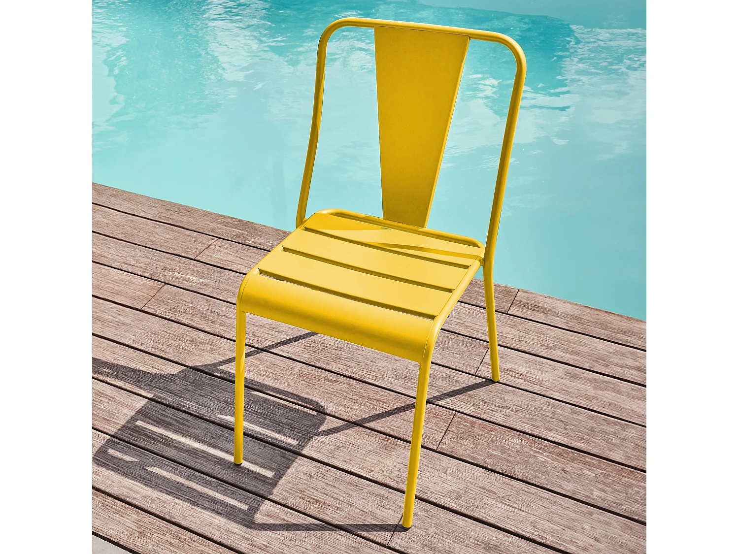 Chaise de jardin bistrot en métal jaune