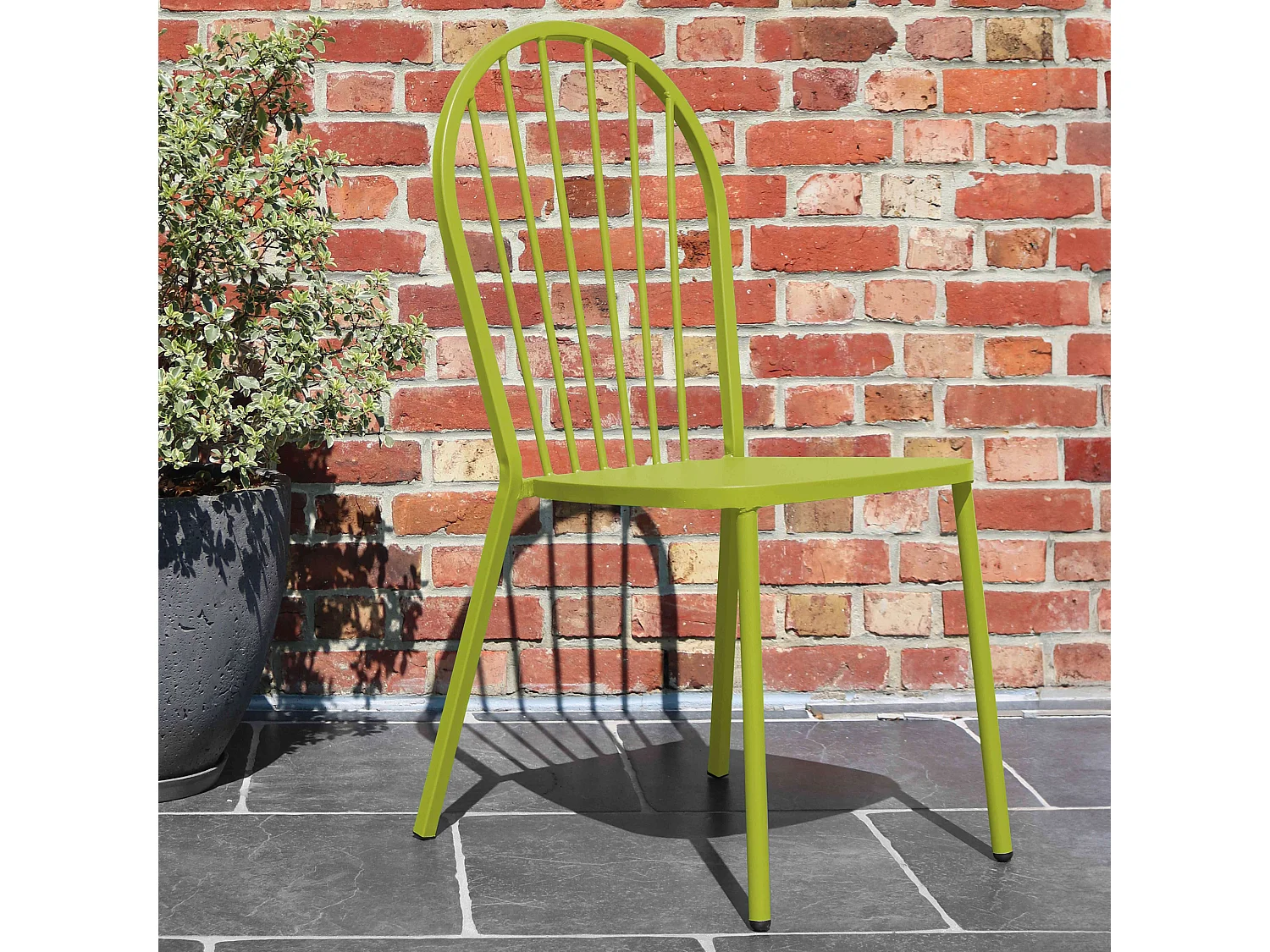 Chaise bistrot de jardin en métal vert