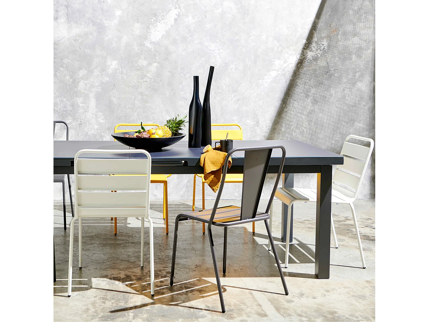 Chaise de jardin en métal anthracite