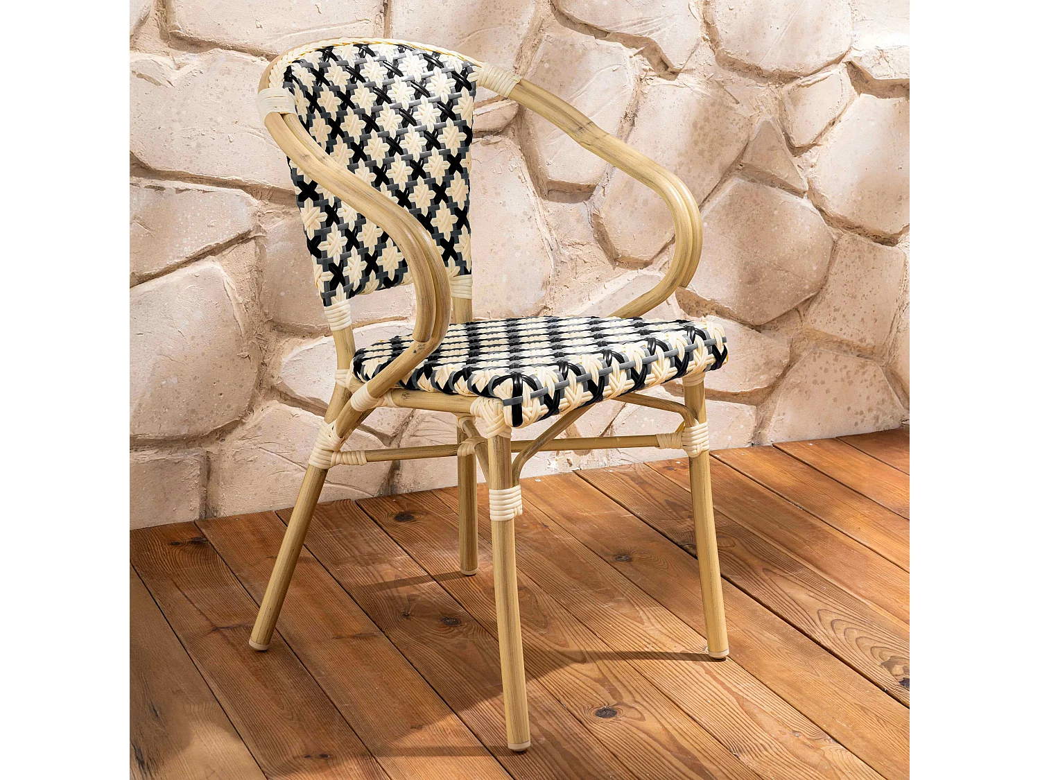 Fauteuil de terrasse bistrot parisien en aluminium et rotin noir