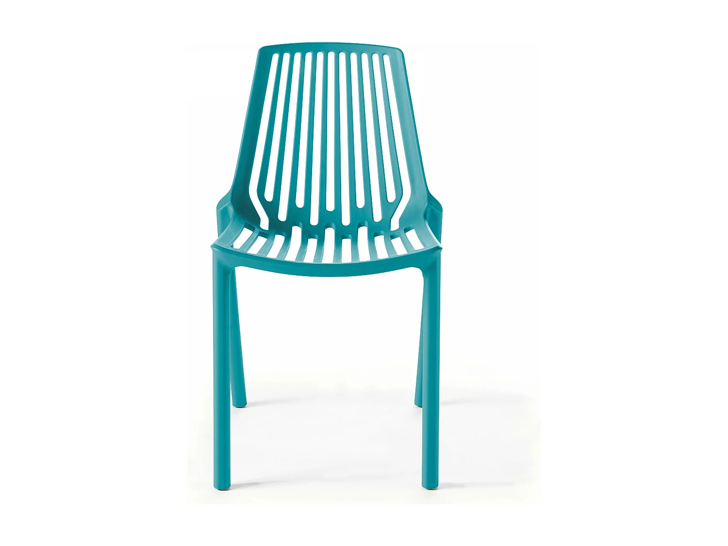 Chaise de jardin ajourée en plastique bleu