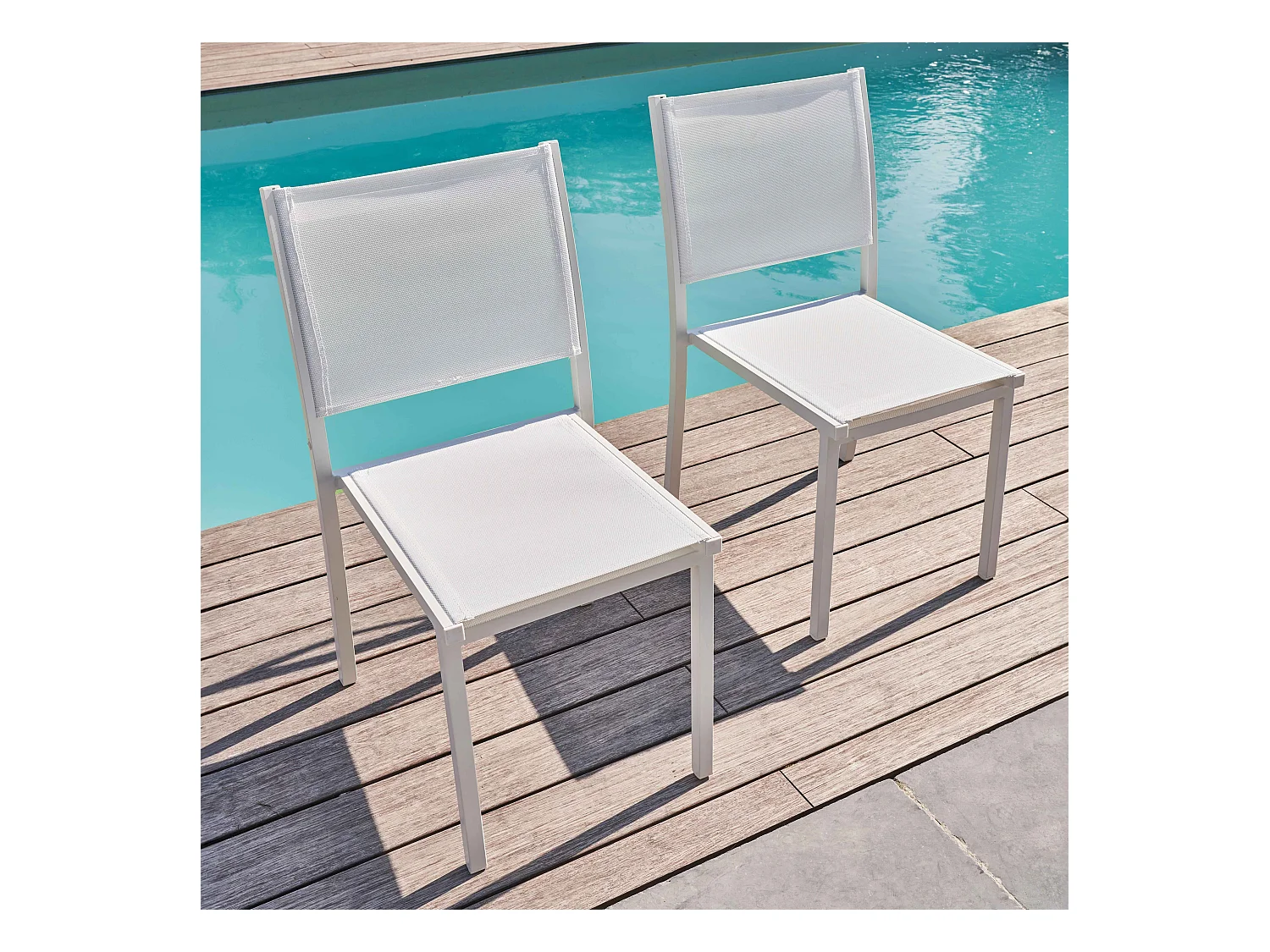 Lot de 2 chaises de jardin aluminium et textilène blanc