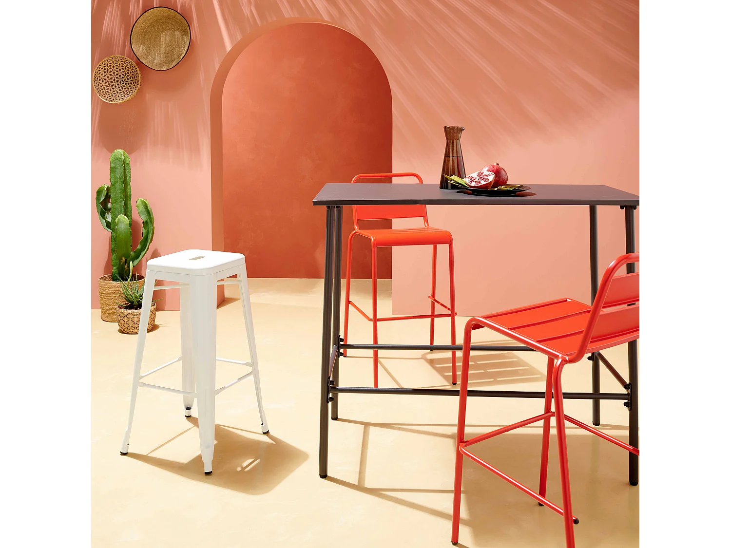 Tabouret de bar en métal blanc mat