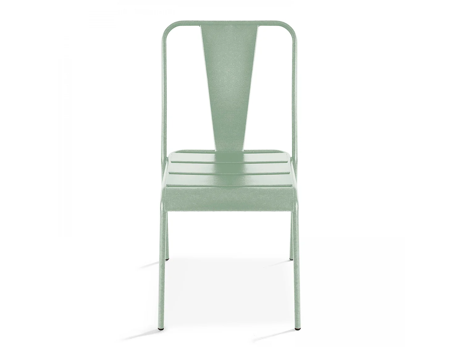 Chaise en métal vert sauge