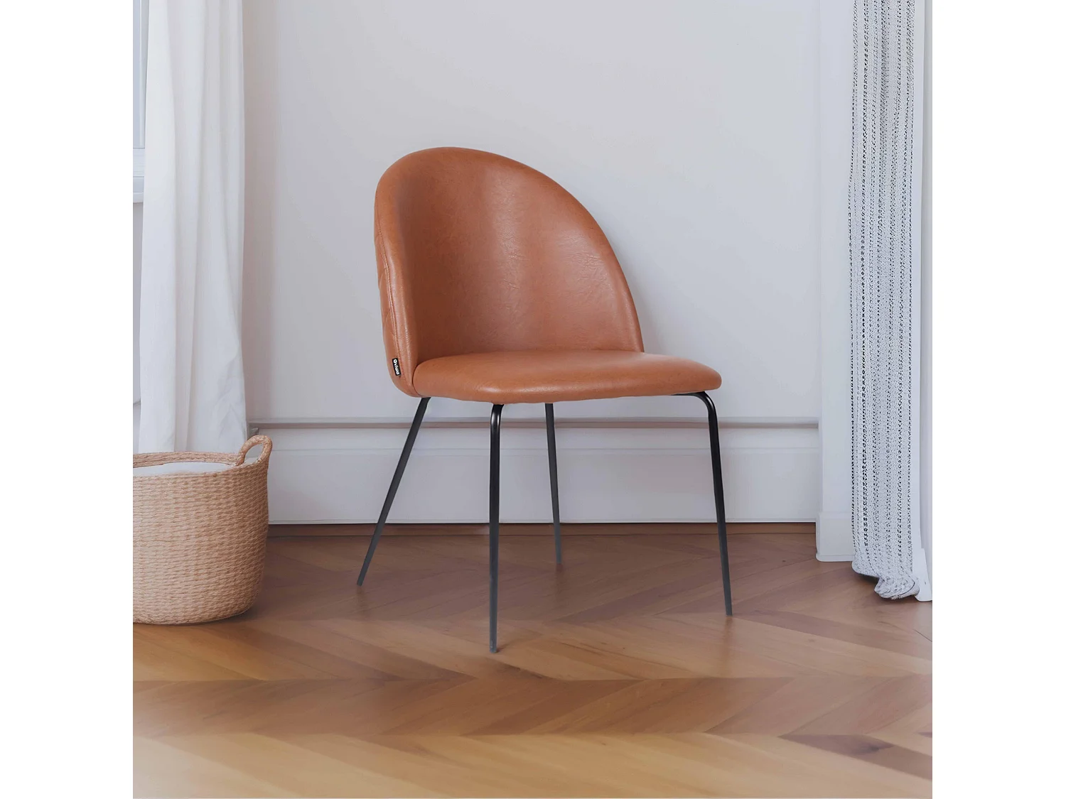 Lot de 4 chaises en textile enduit marron foncé