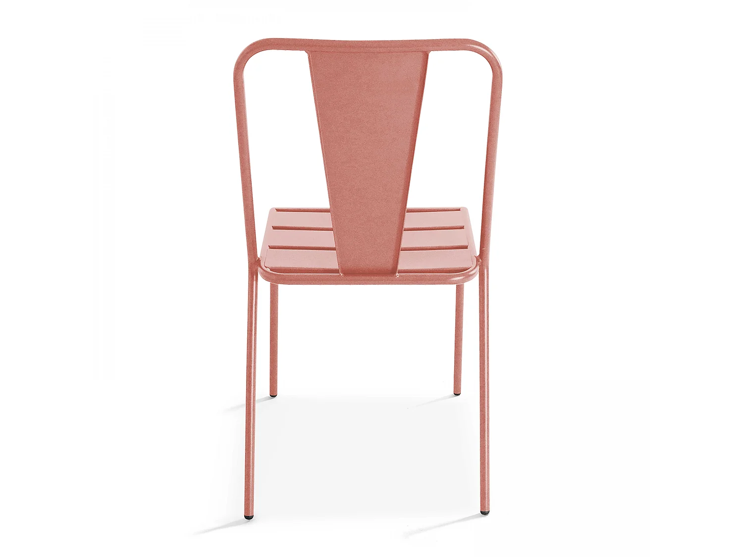 Chaise en métal argile