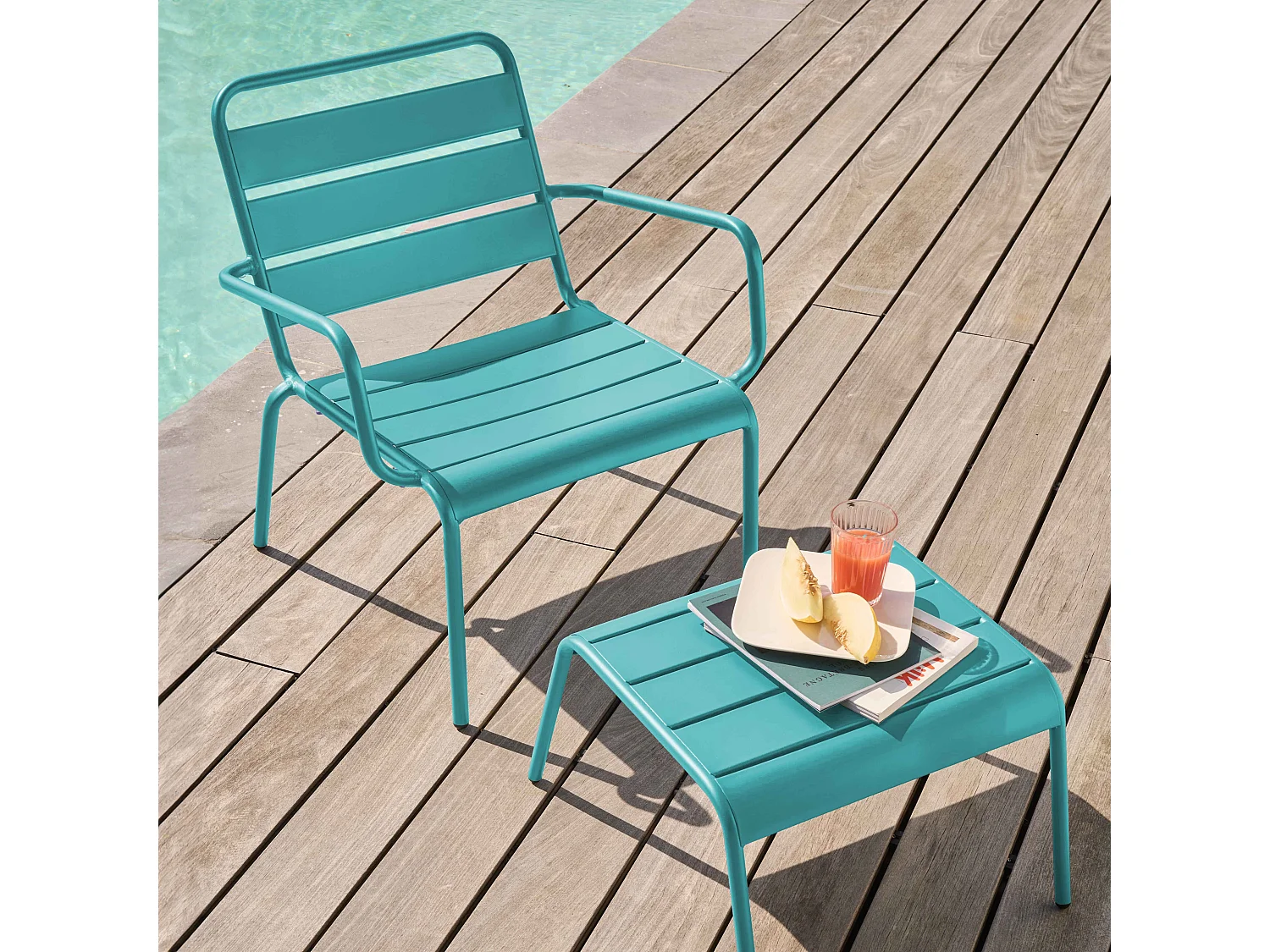 Fauteuil relax et repose pied en métal turquoise - Palavas