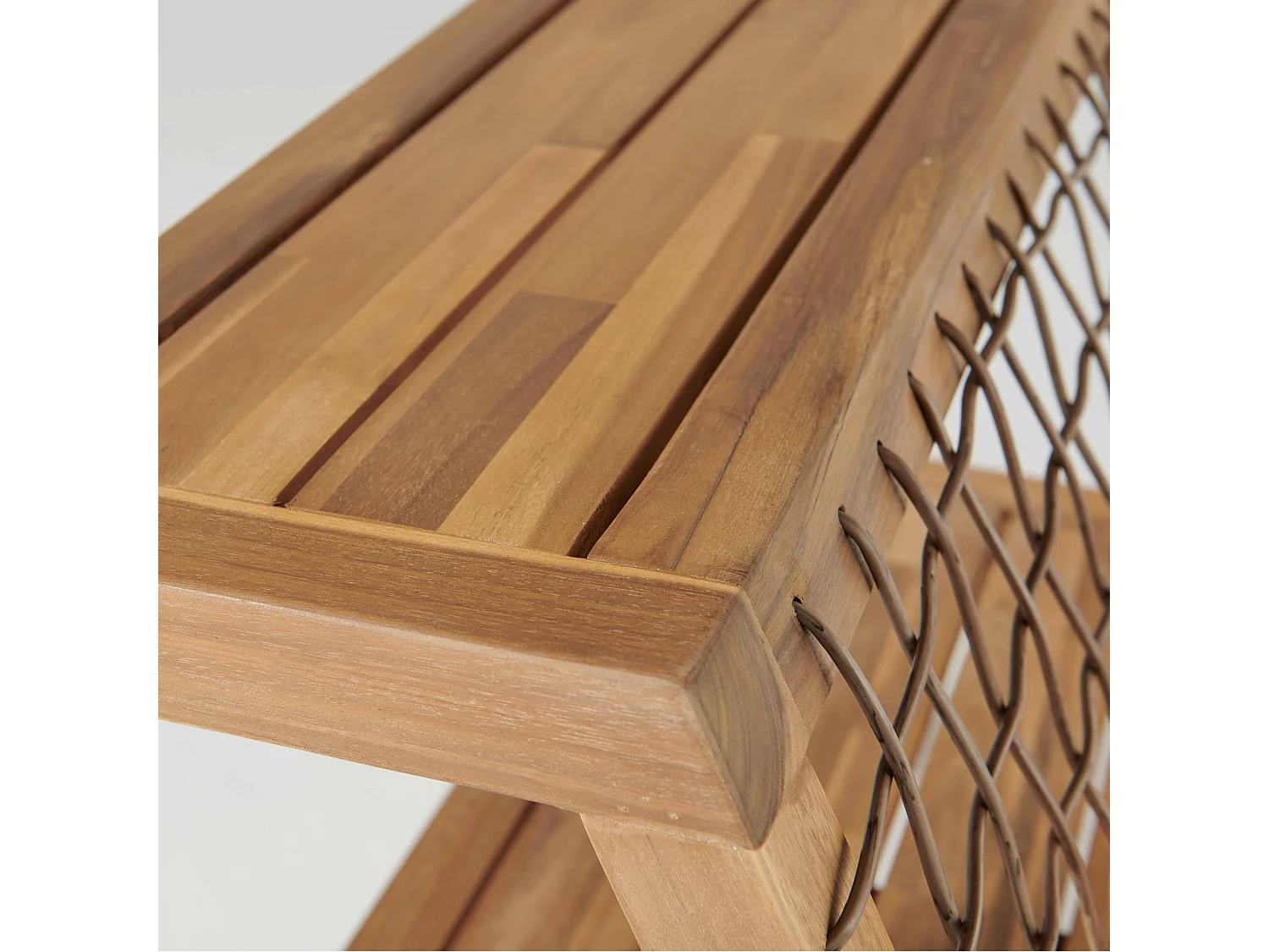 Fauteuil en bois gris