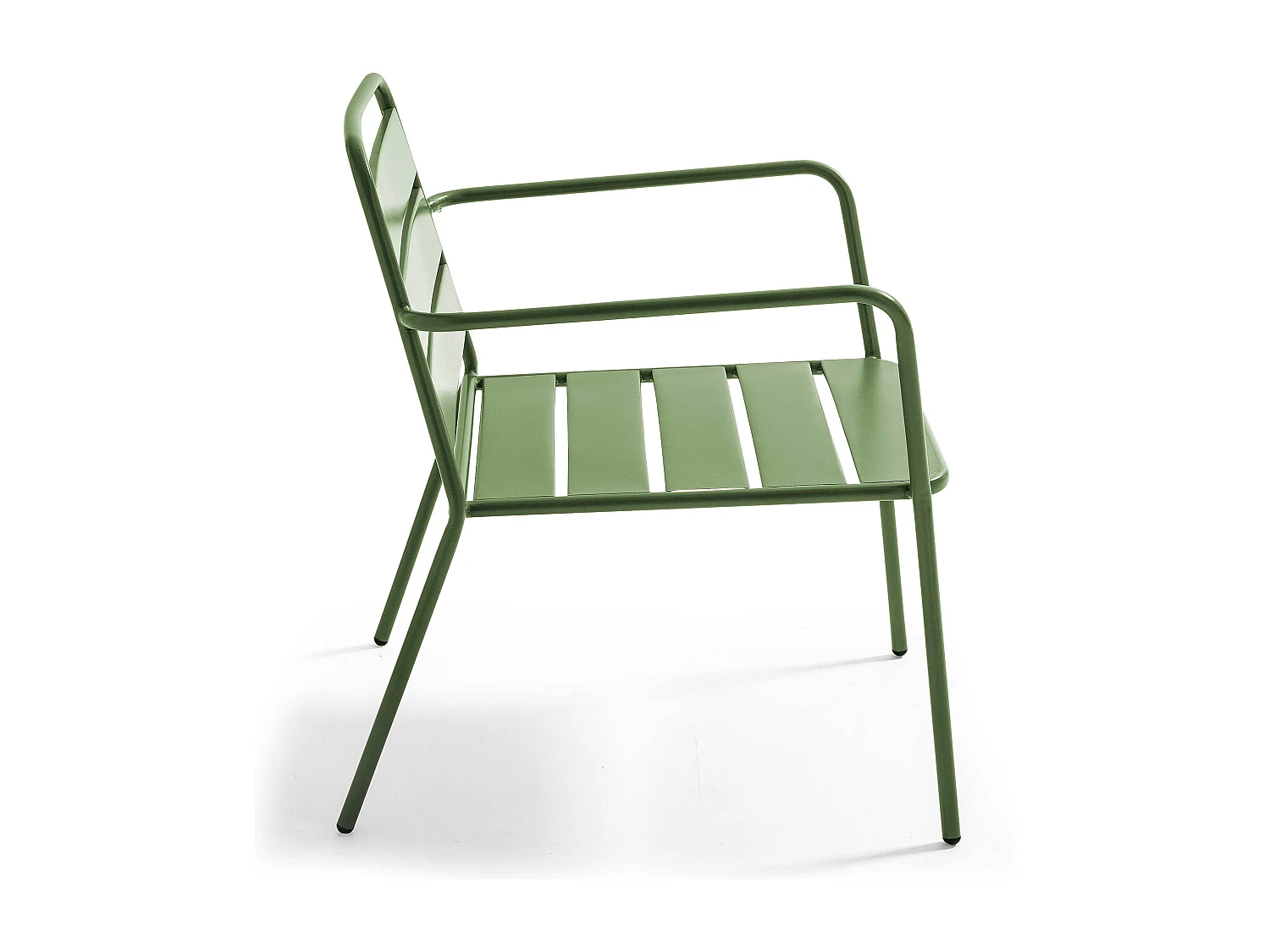 Fauteuil bas de jardin en métal vert cactus - Palavas