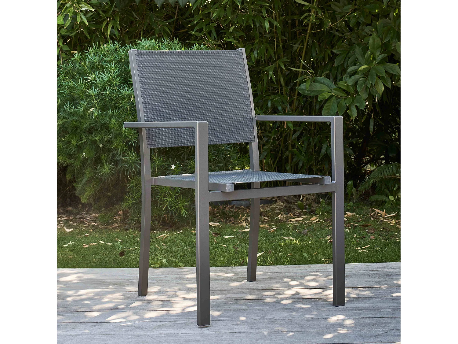 Fauteuil de jardin aluminium et textilène gris