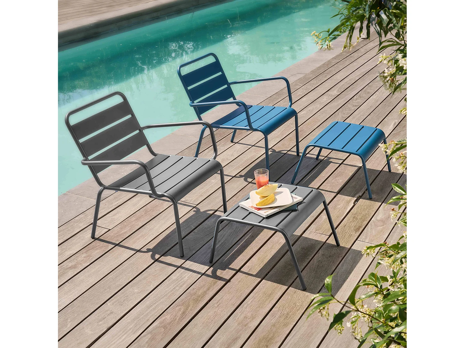 Lot 2 fauteuils relax avec repose-pieds métal gris et bleu pacific - Palavas