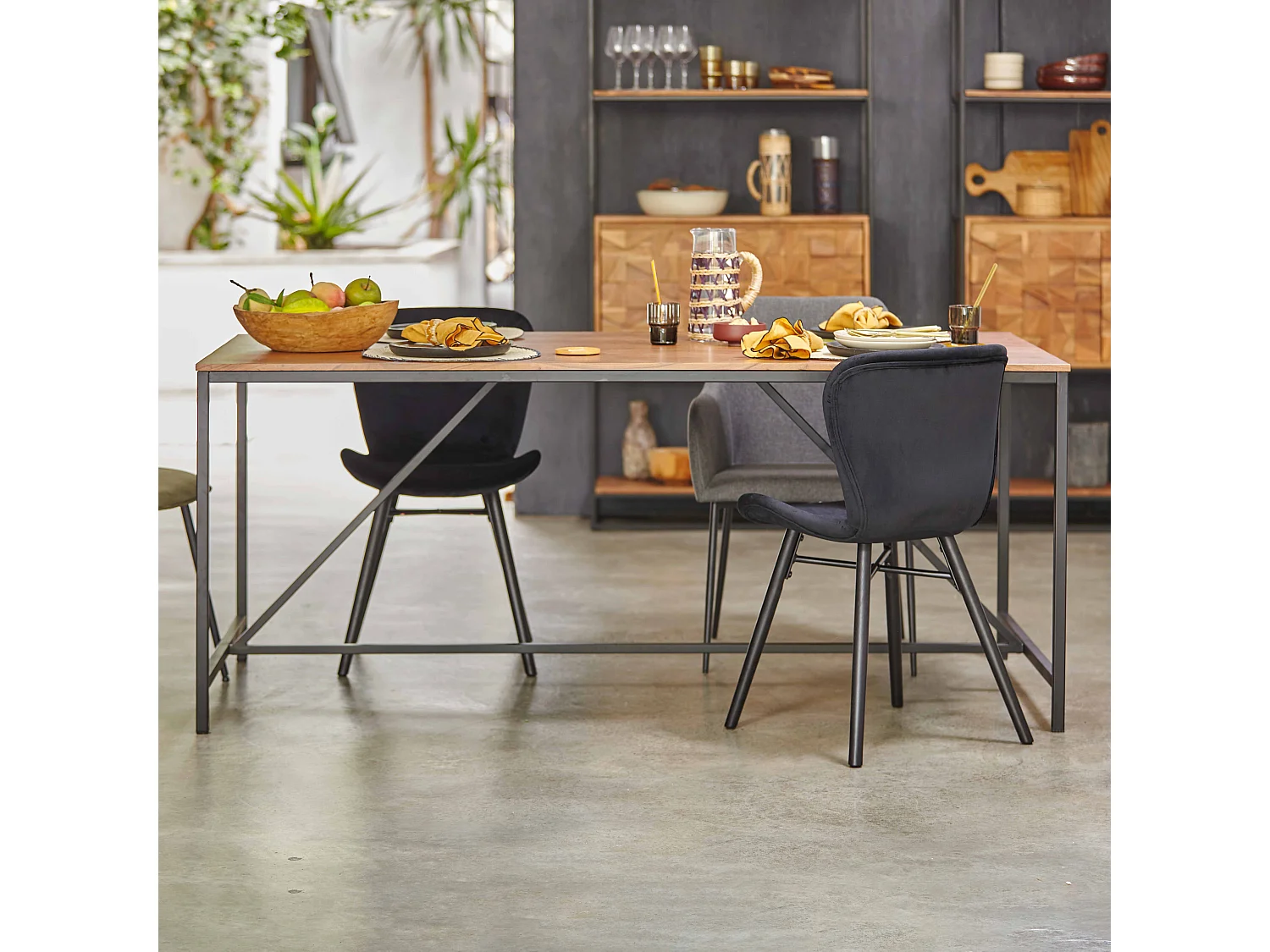 Table en acacia massif 180 x 90 x 76 cm