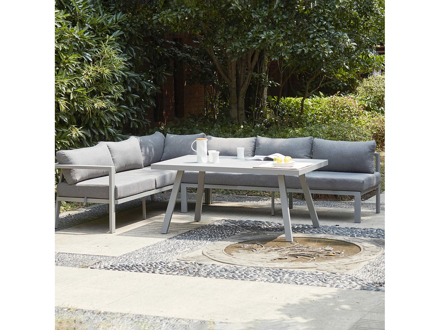 Salon de jardin 8 places en aluminium