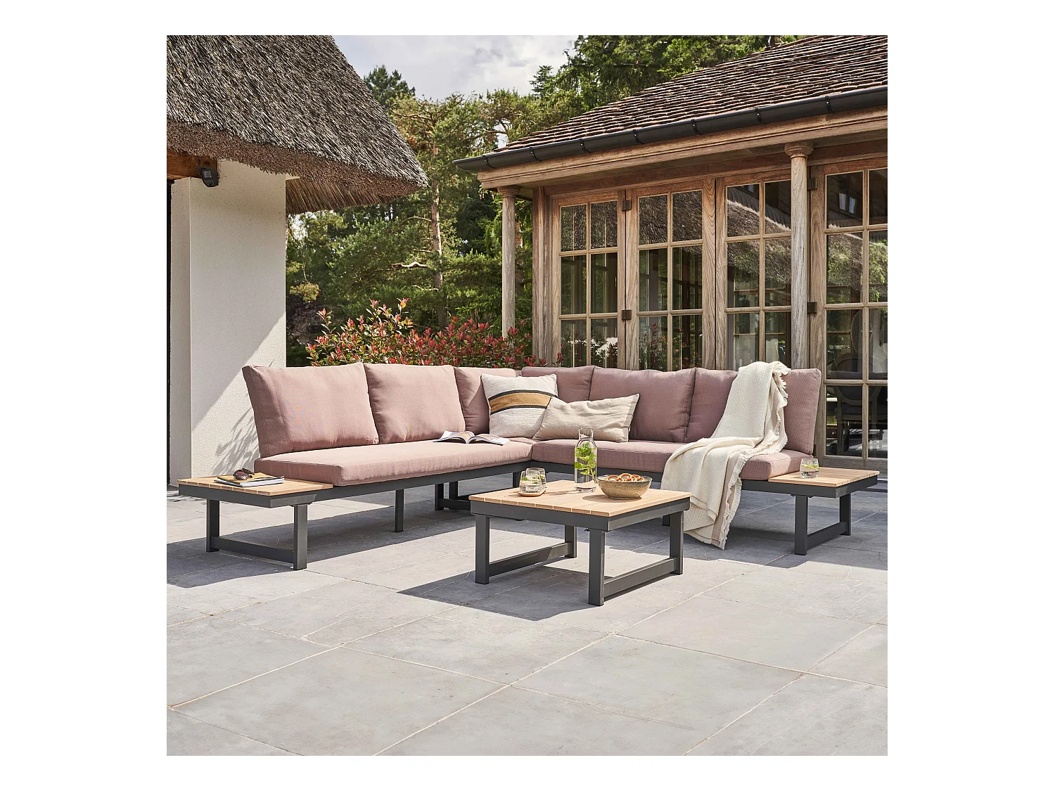 Salon de  jardin bas 6 places en aluminium et bois taupe