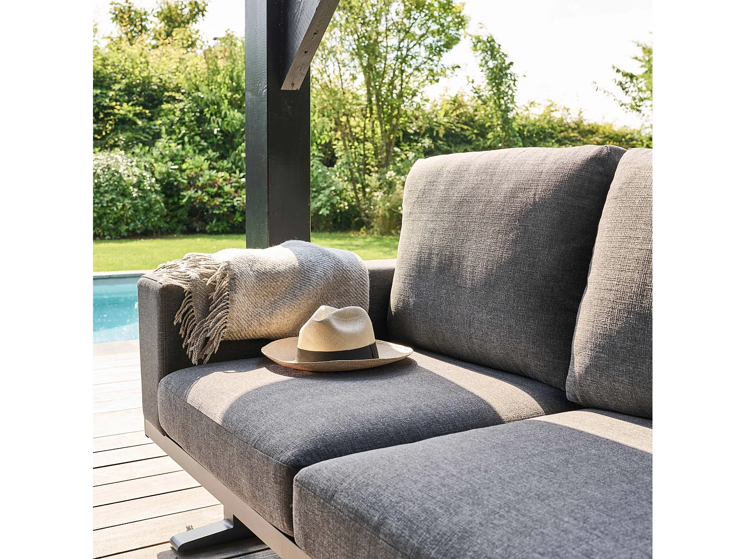 Salon de jardin d'angle 5 places gris