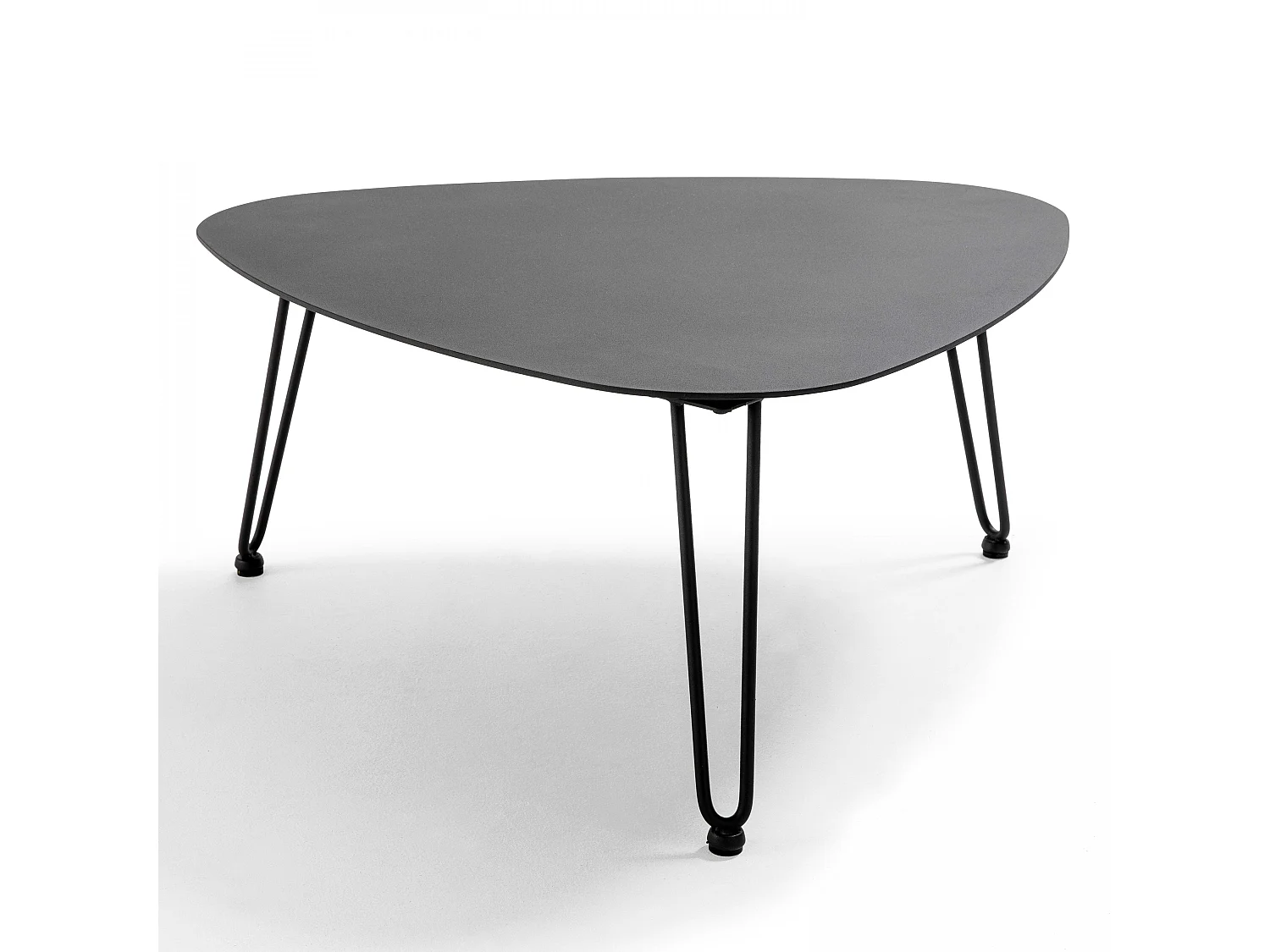 Table basse triangulaire en métal gris anthracite