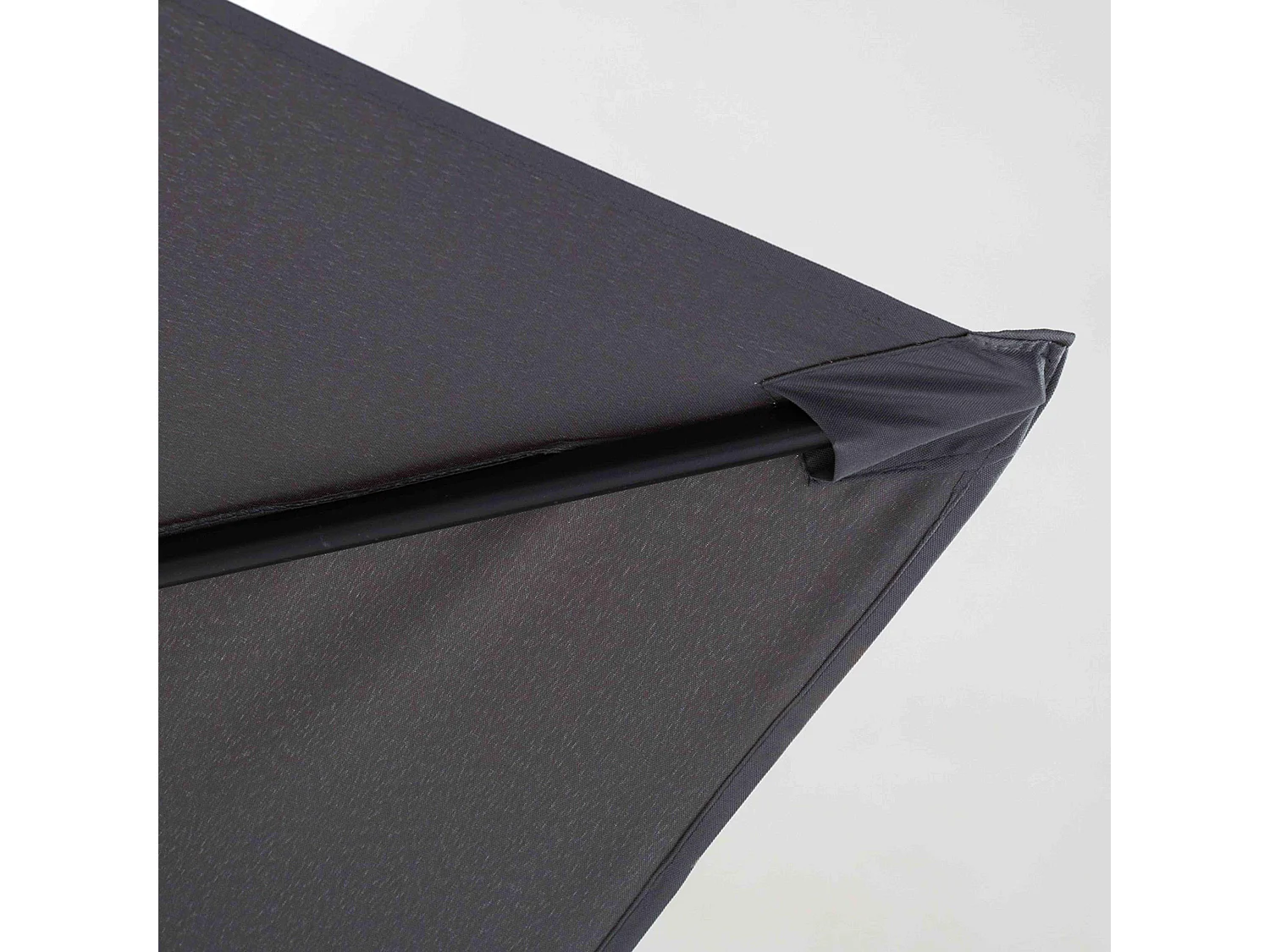 Parasol déporté 3x3m acier gris anthracite - Genova