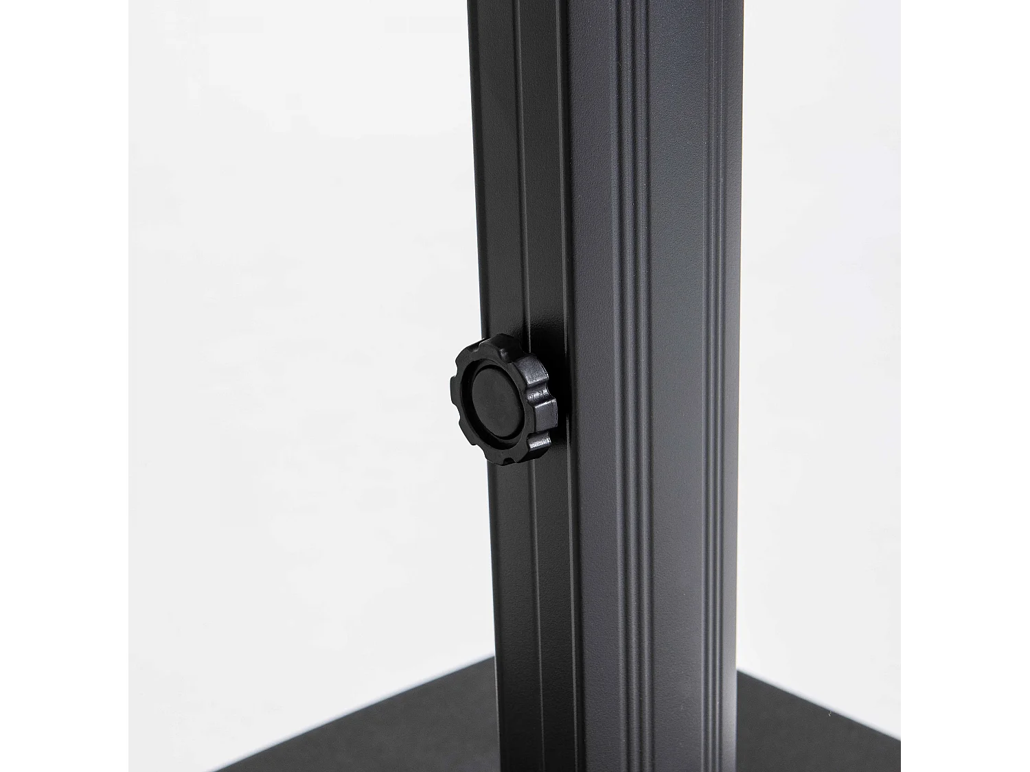 Parasol déporté 2x3 m et 4 dalles lestées aluminium vert - Amalya