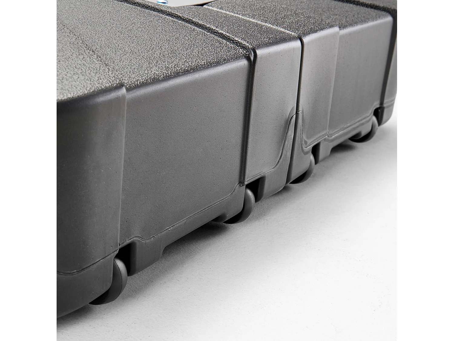 Parasol déporté 2x3 m et dalle à lester sur roues aluminium vert - Amalya