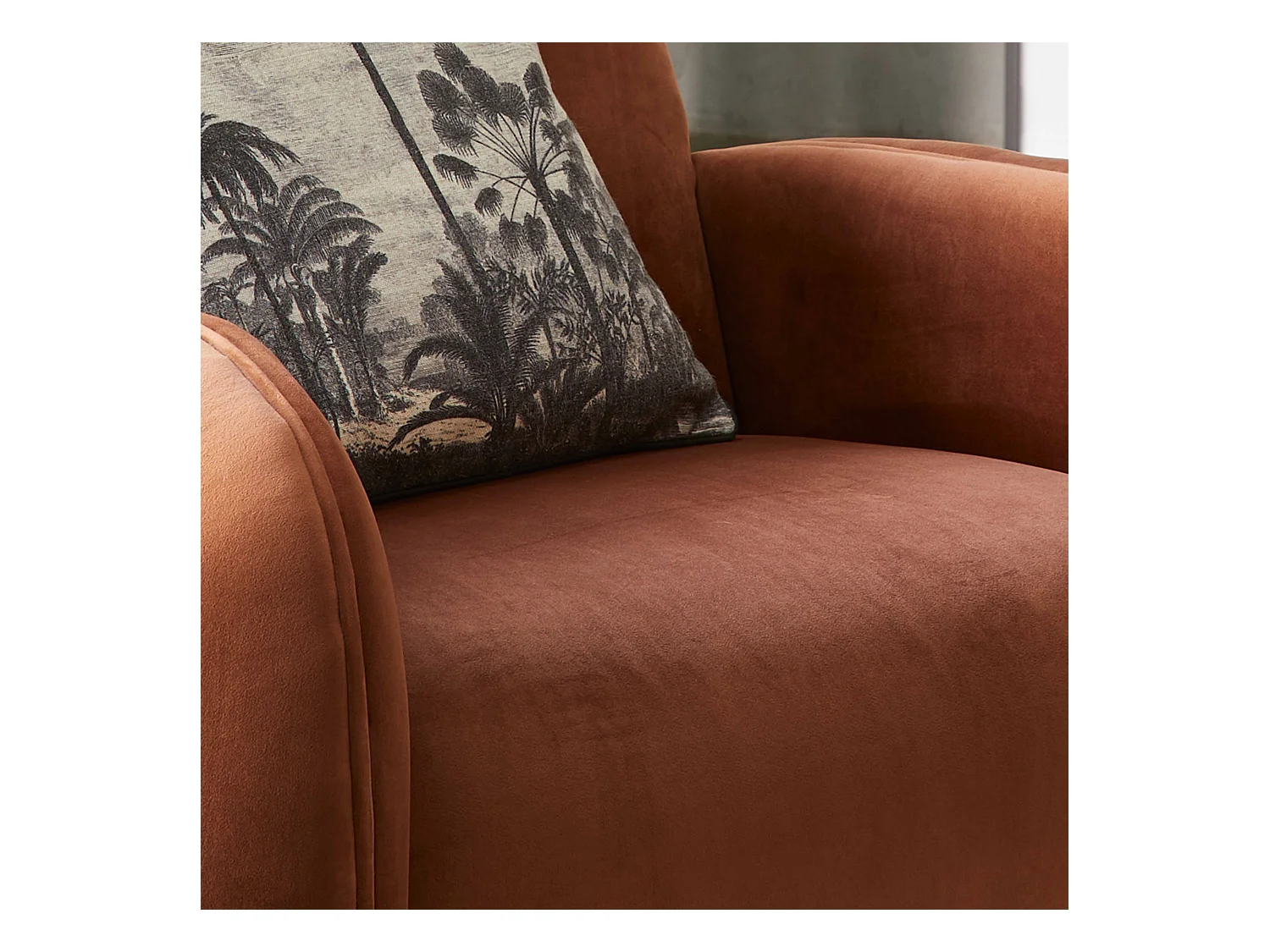 Fauteuil en velours vintage terracotta