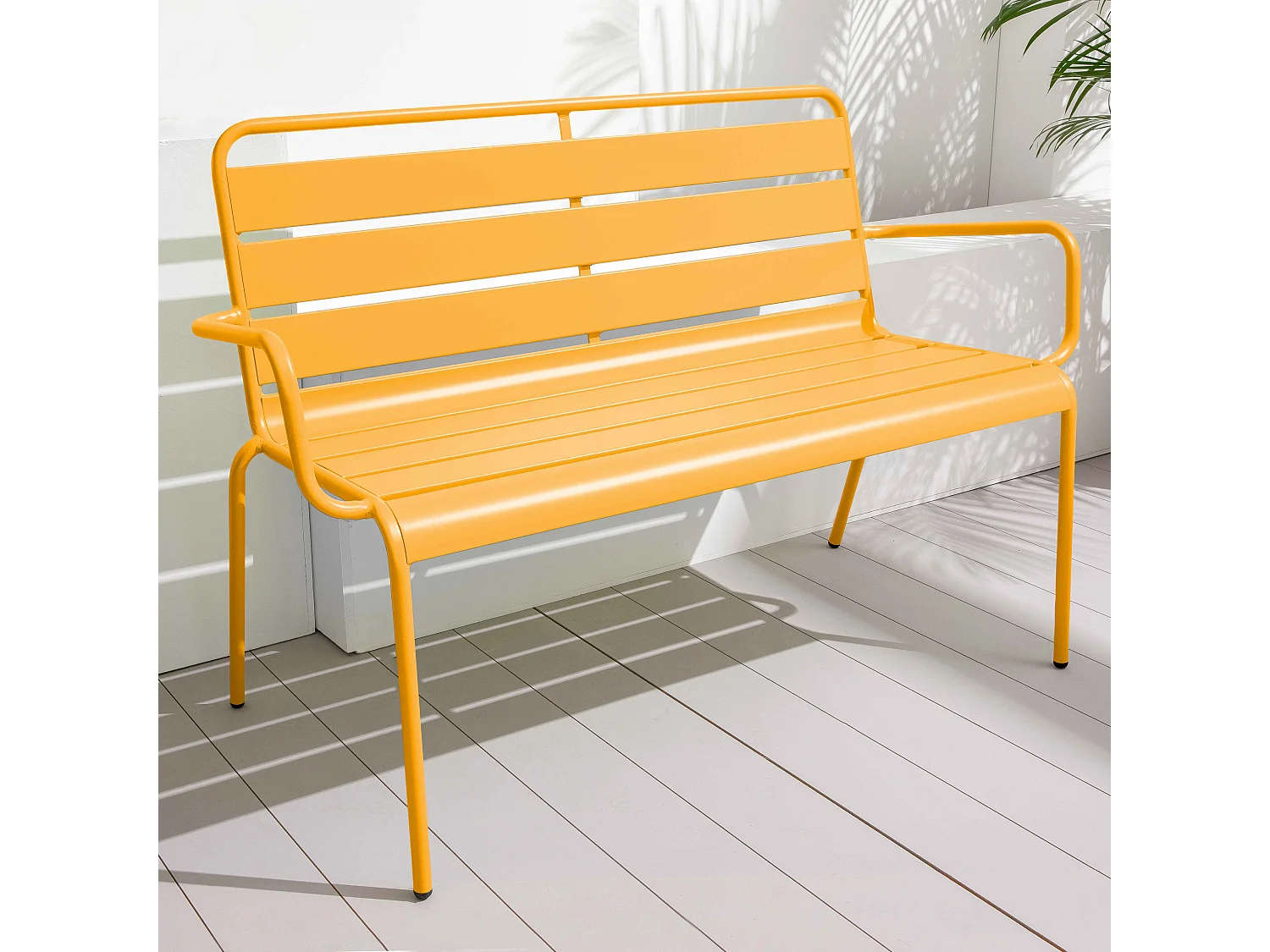 Banc de jardin en métal jaune - Palavas