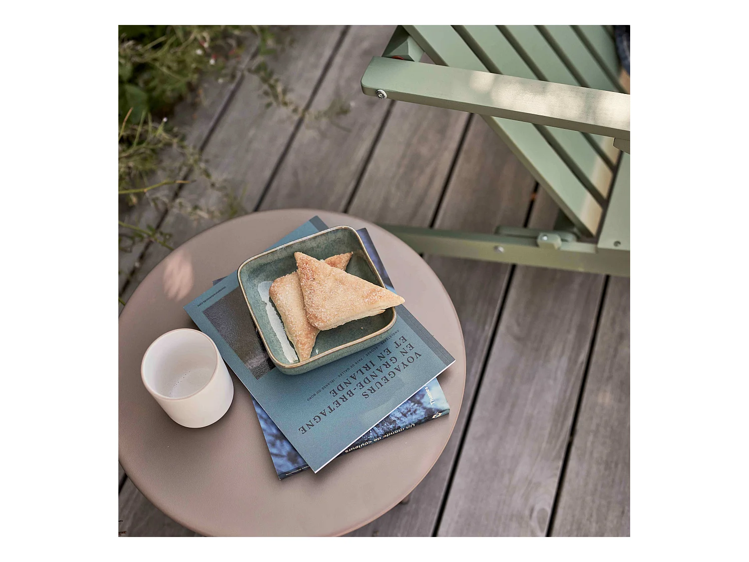 Table basse de jardin ronde en métal taupe 50 cm - Palavas