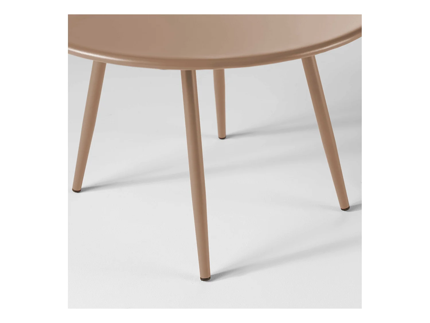 Table basse de jardin ronde en métal taupe 50 cm - Palavas