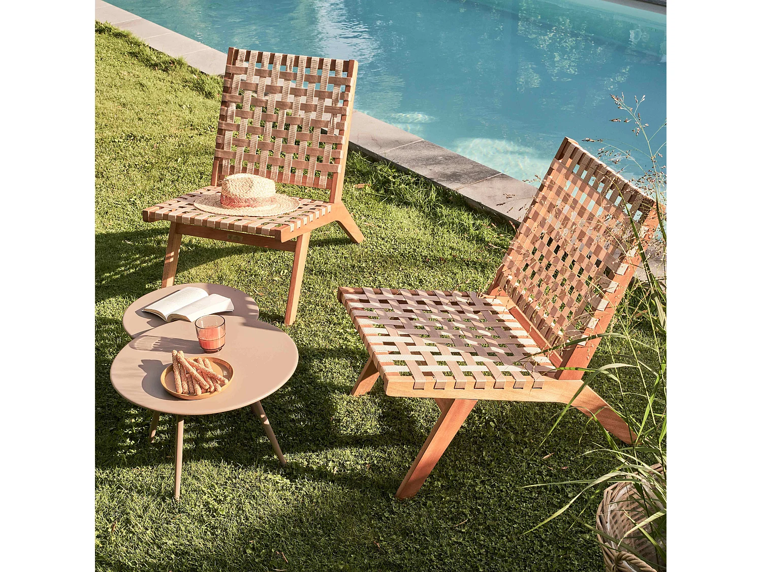 Table basse de jardin ronde en métal taupe 50 cm - Palavas