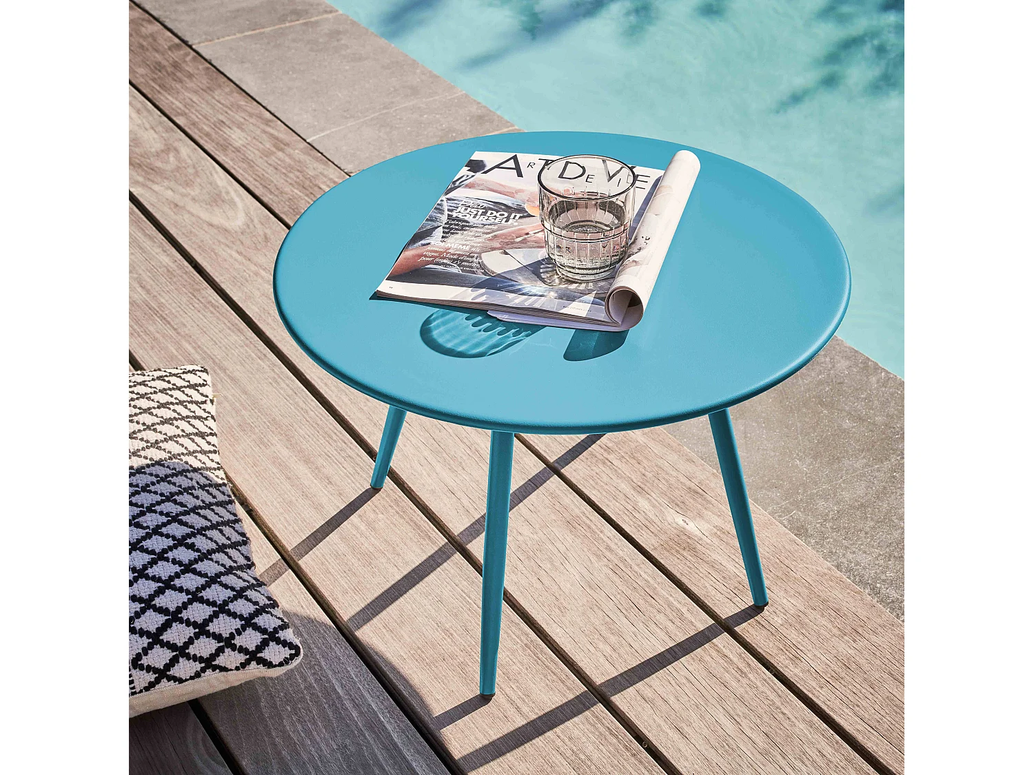 Table basse de jardin ronde en métal bleu 50 cm - Palavas