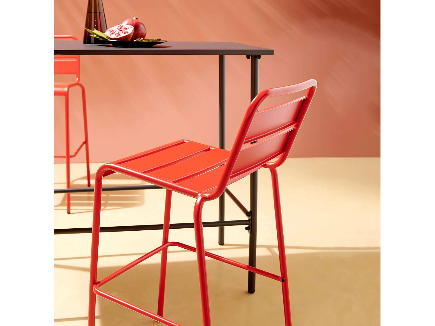 Chaise haute de jardin en métal rouge - Palavas