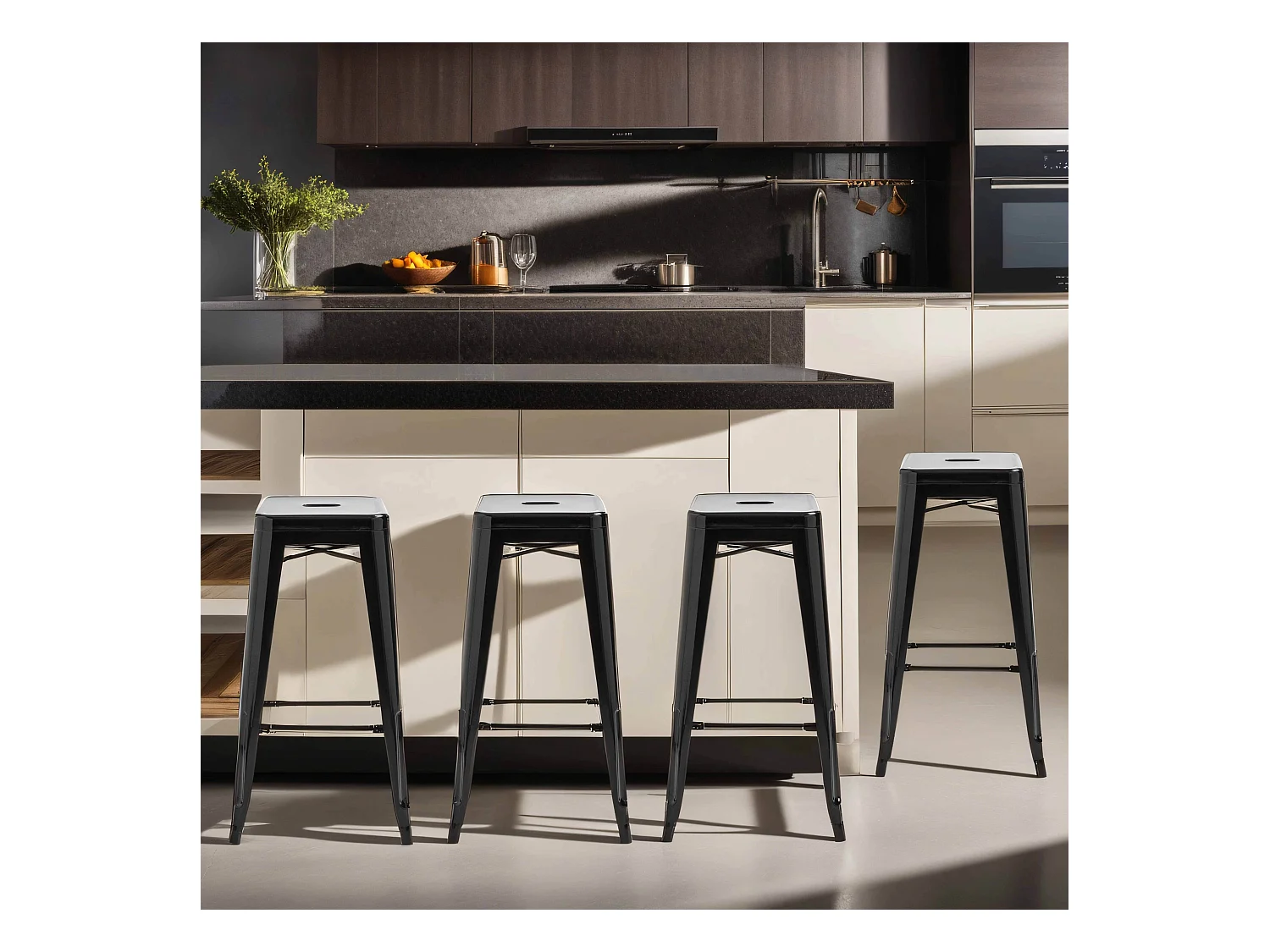 Set van 4 barkrukken met glanzend zwart stalen frame