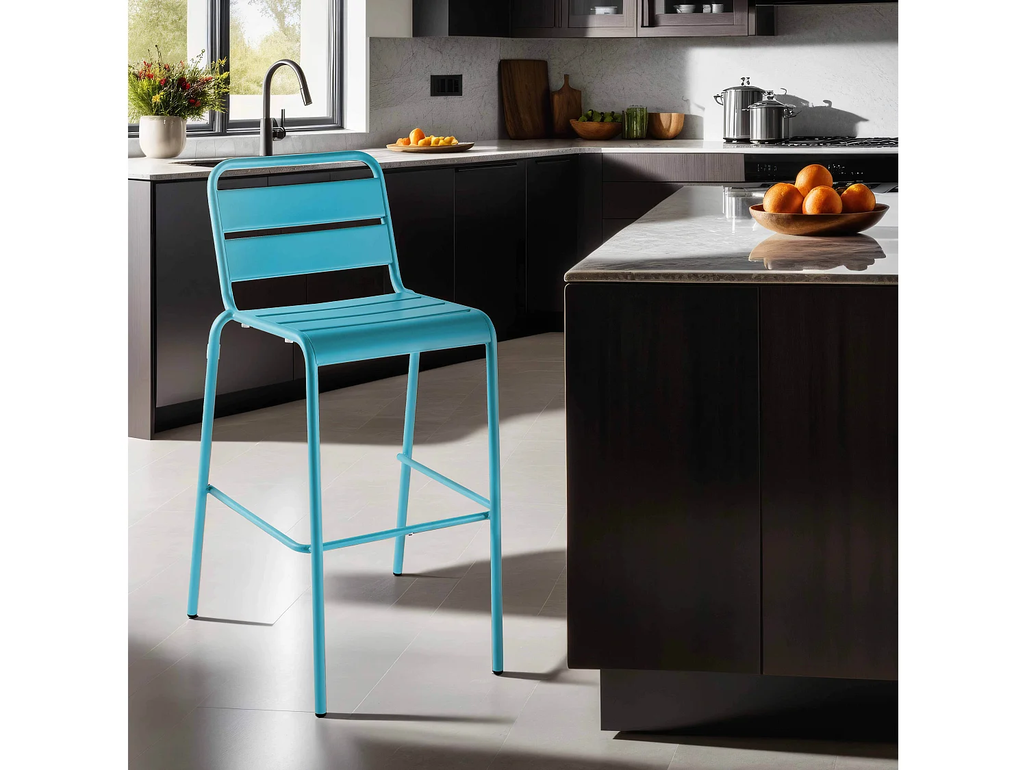 Chaise haute en métal bleu  - Palavas