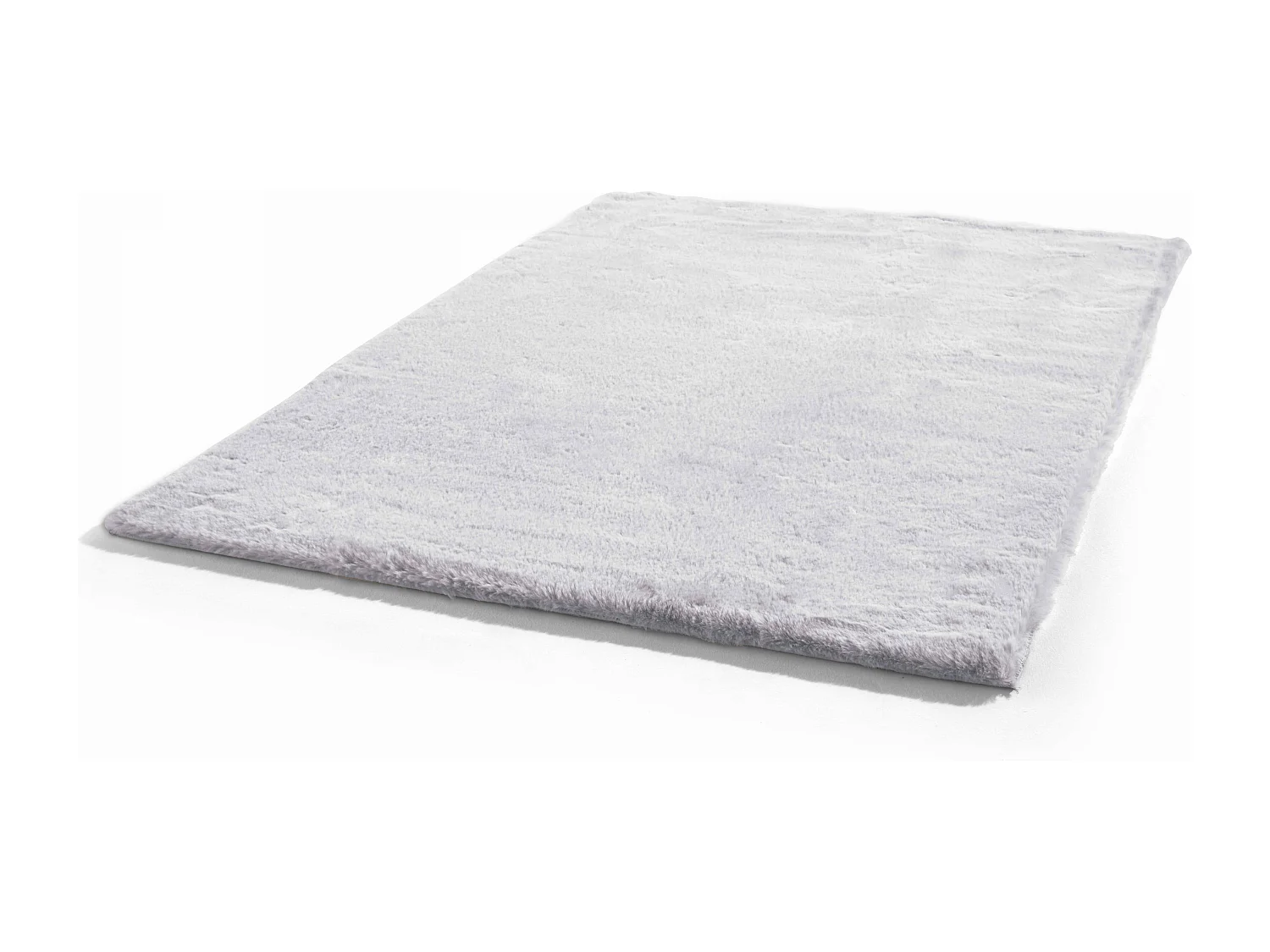 Tapis rectangulaire fausse fourrure gris clair 160 x 230 cm