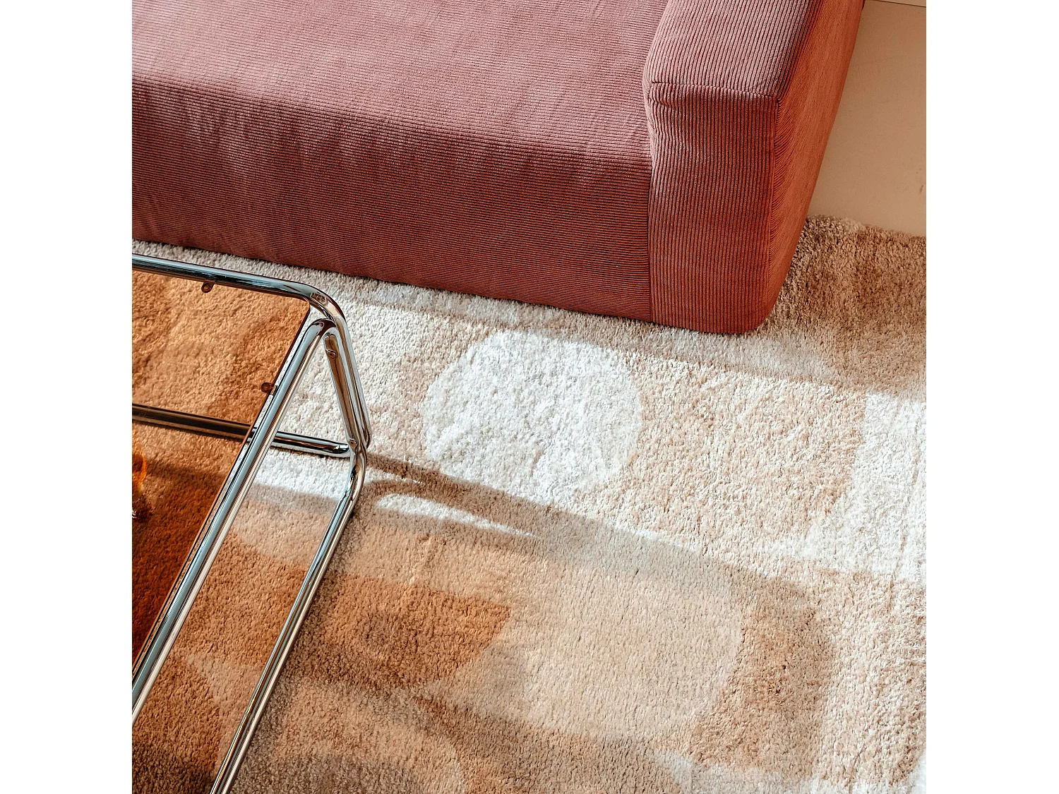 Tapis rectangulaire motif seventies écru et beige 160 x 230 cm