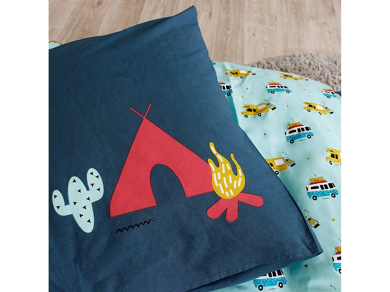 Housse de couette 140x200 + 1 taie d'oreiller 63x63 Coton Bio Bivouak