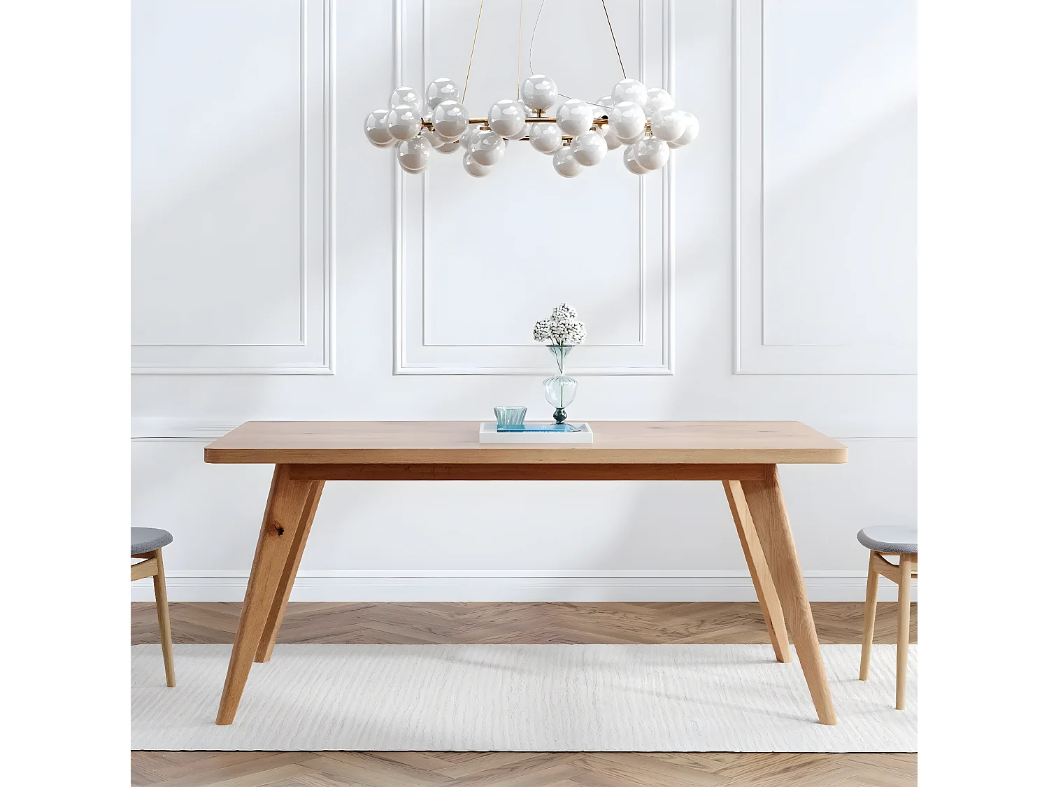 Table Grace moderne en bois massif