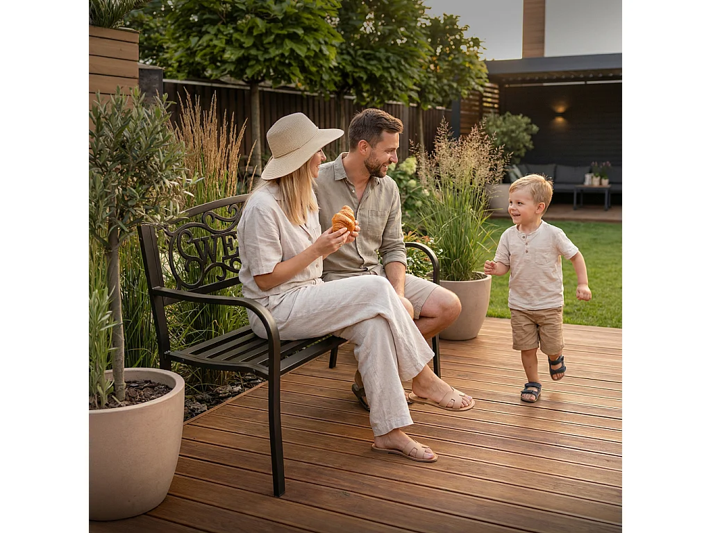 Banco de jardim marrom IRYS com pernas de aço e encosto de ferro fundido largura 127 cm